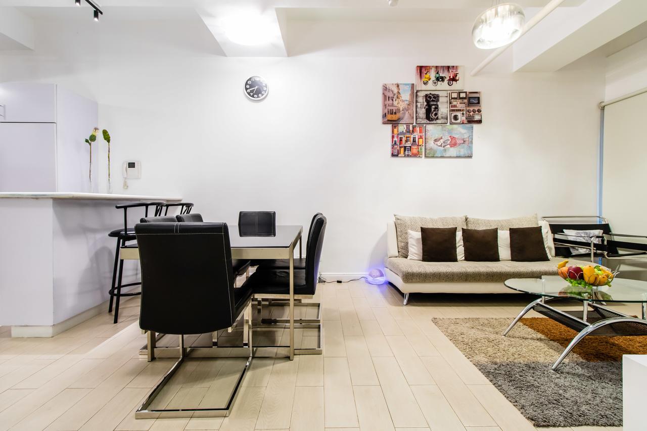 Luxury Spacious 2Br In Salcedo Village Манила Екстериор снимка
