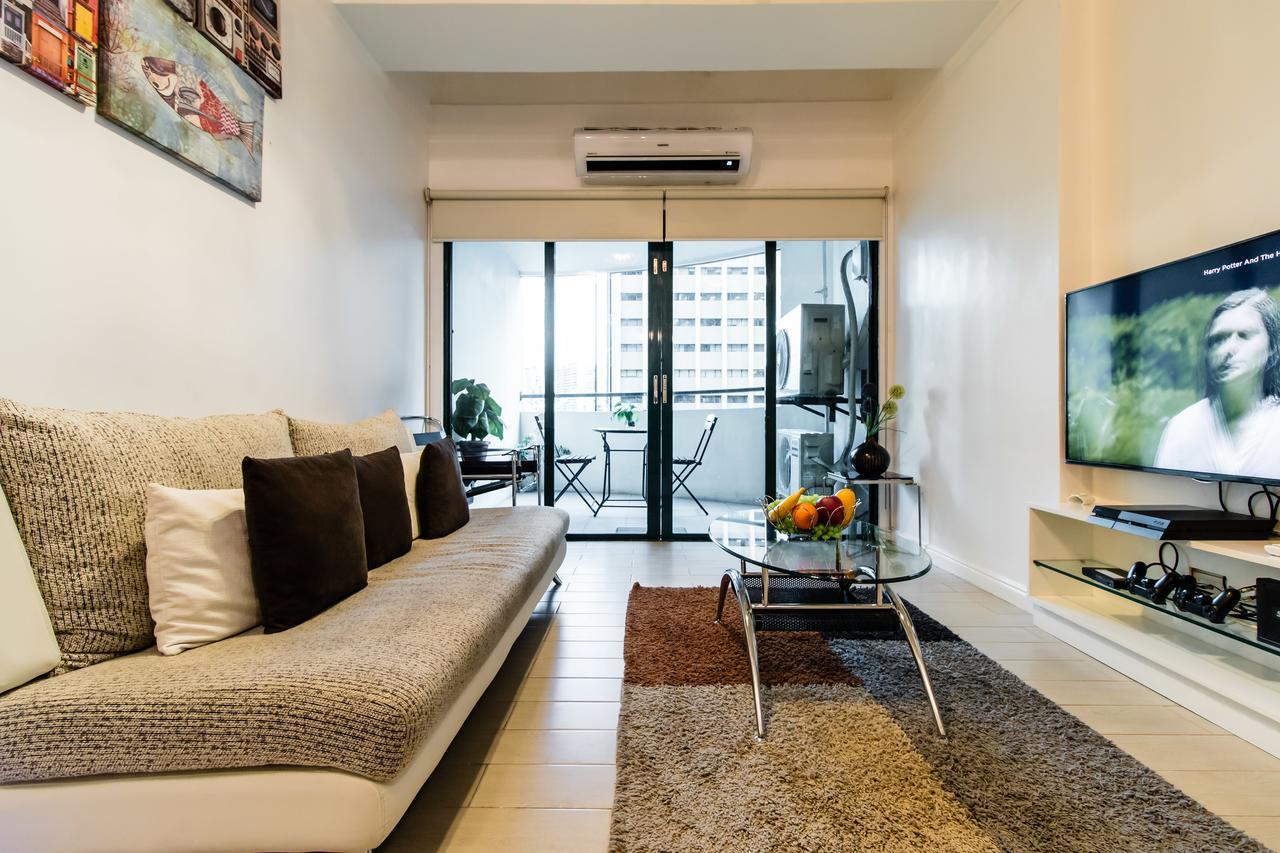 Luxury Spacious 2Br In Salcedo Village Манила Екстериор снимка