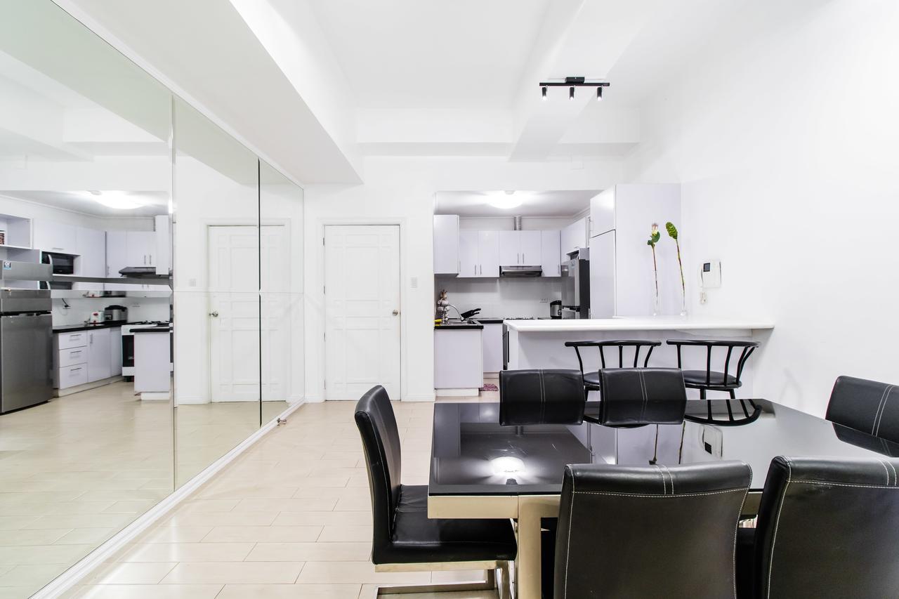 Luxury Spacious 2Br In Salcedo Village Манила Екстериор снимка