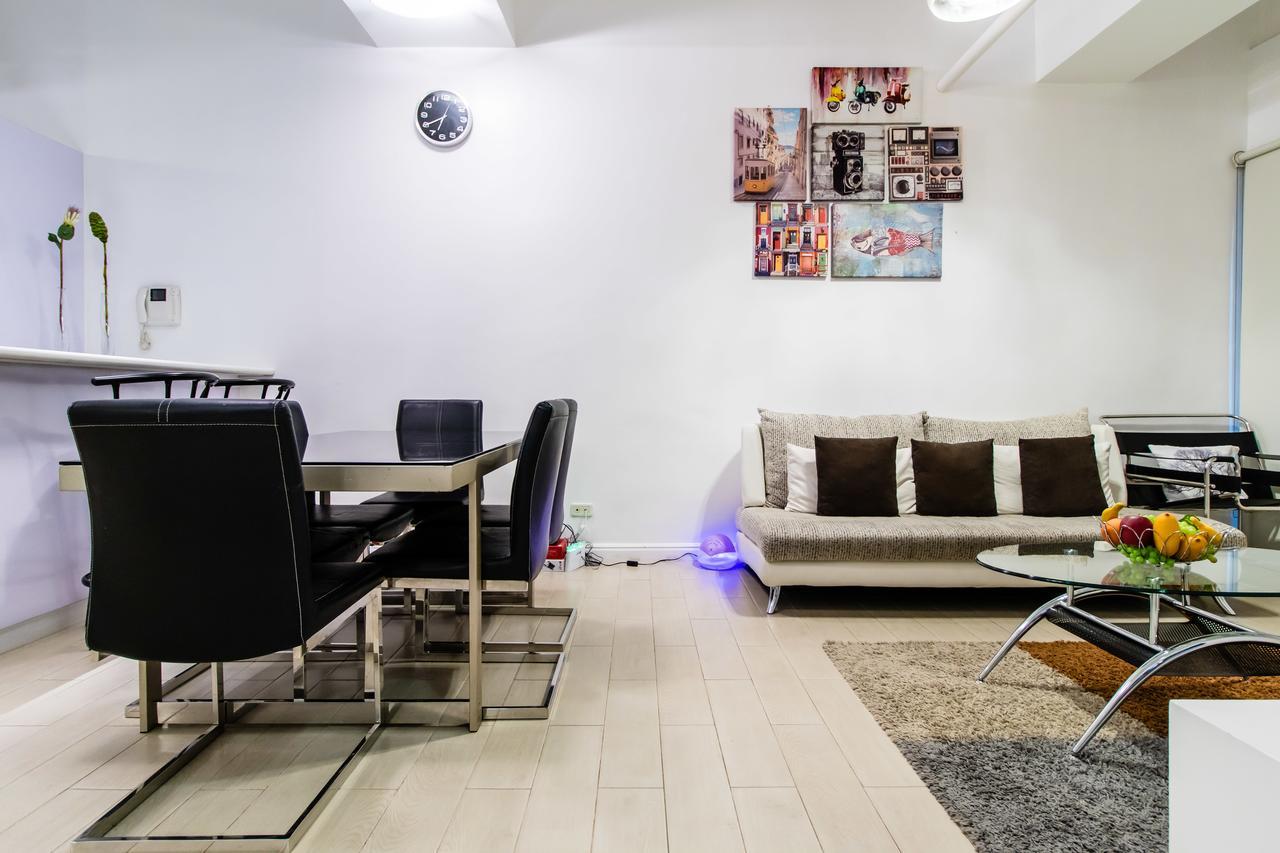Luxury Spacious 2Br In Salcedo Village Манила Екстериор снимка